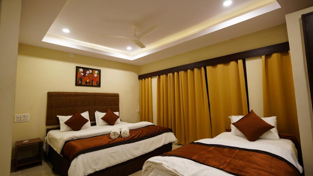 New Hotel Suhail Hyderabad Exteriör bild