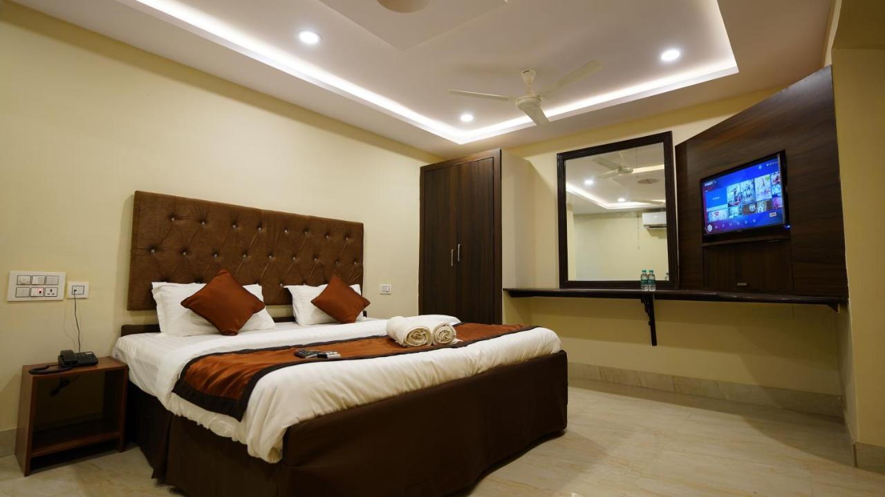 New Hotel Suhail Hyderabad Exteriör bild